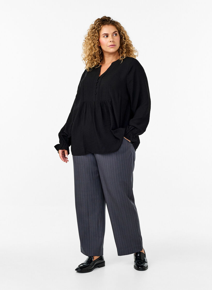 Long-sleeved blouse with a V-neck, Black, Model image number 2
