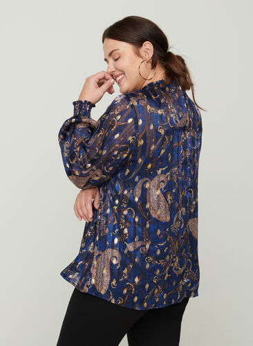 Printed high neck blouse with smocking, Paisley Foil, Model image number 1