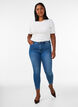 Cropped Amy jeans with zipper detail, Blue, Model image number 0