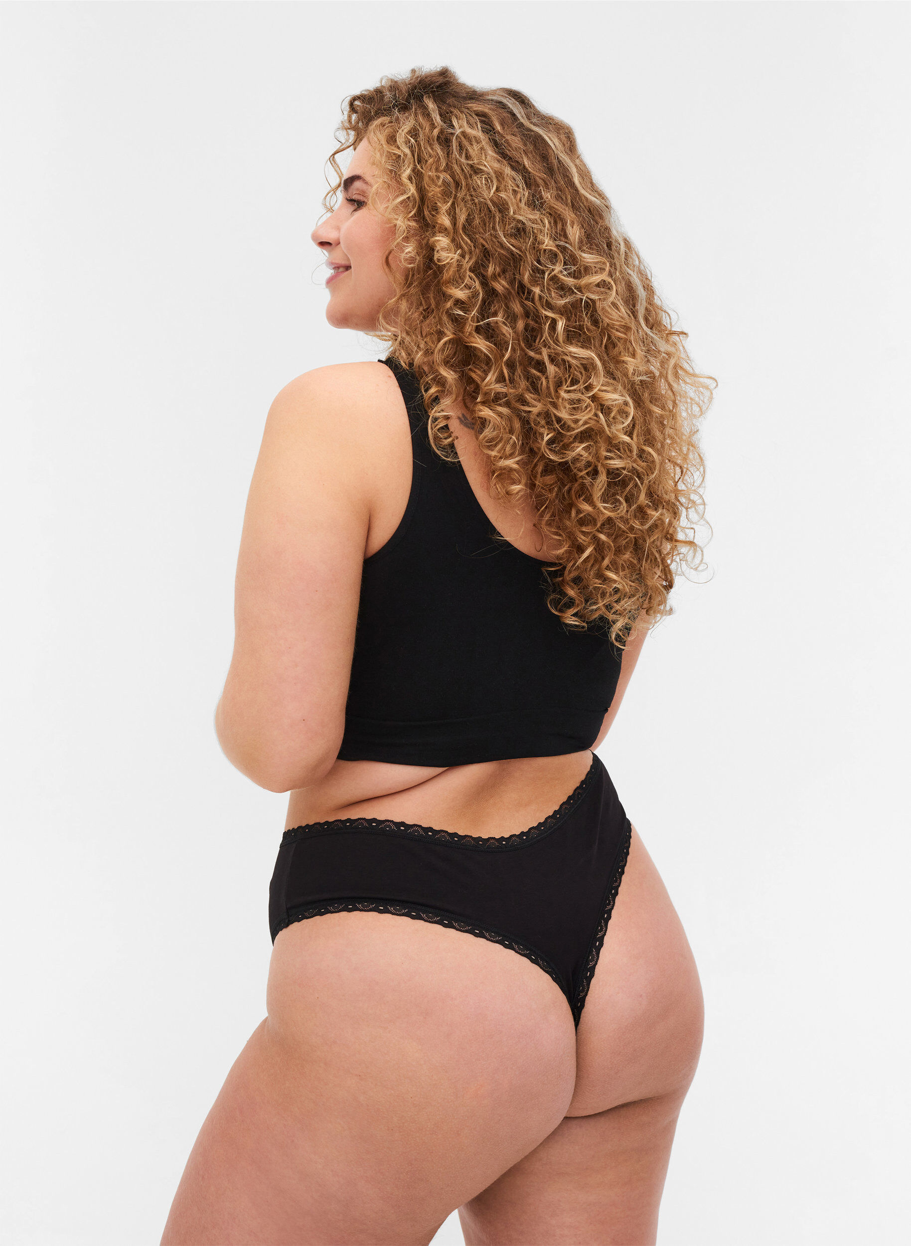 Zizzifashion 3-pack thong with lace edges, Black, Model image number 1