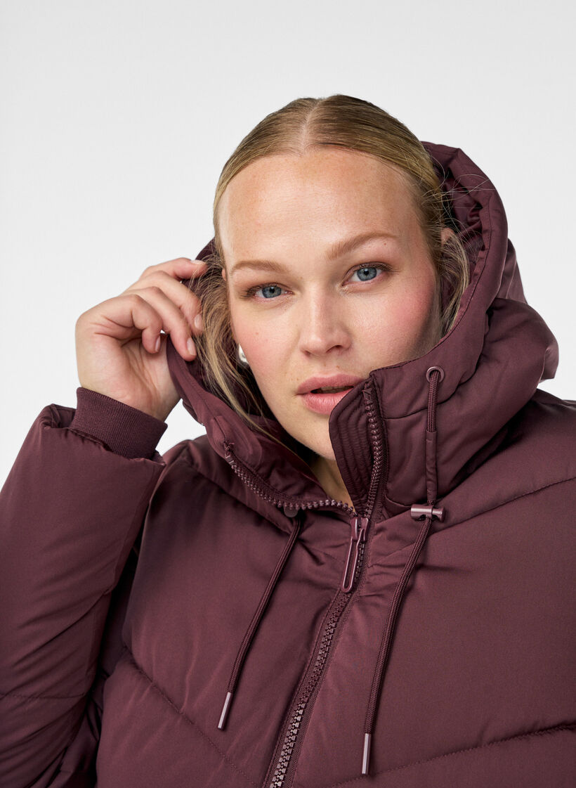 Long puffer coat with hood and pockets, Dark Bordeaux, Model image number 2