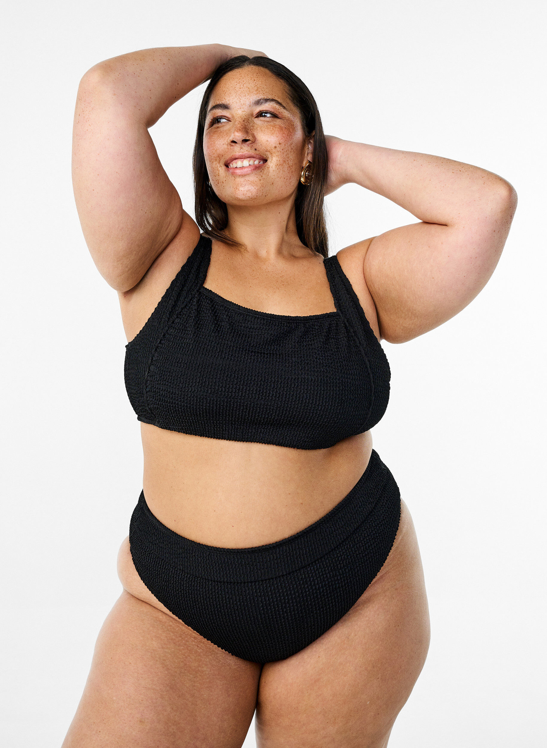 Brazilian bikini briefs in crepe, Black, Model