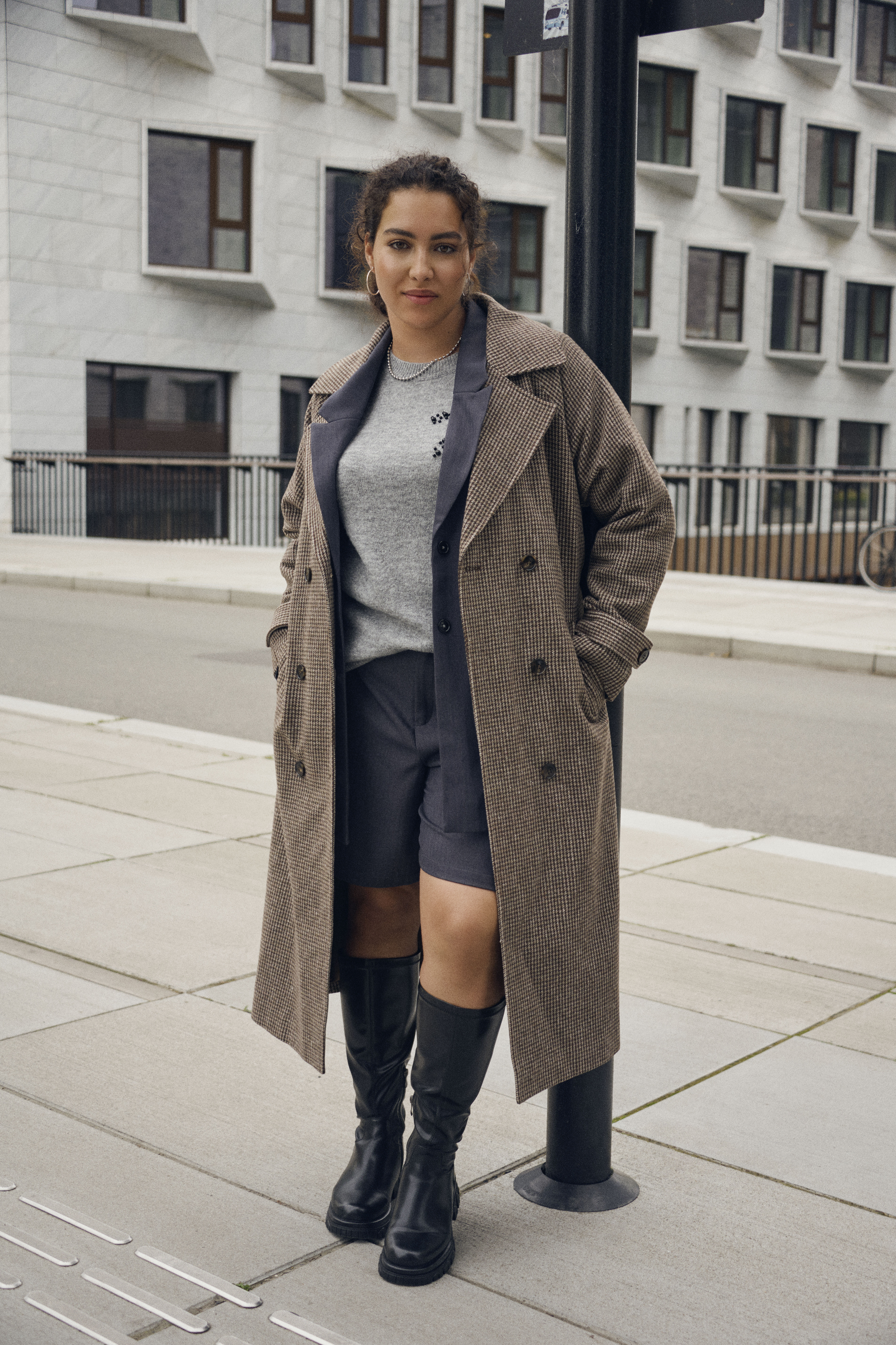 Look for everyday life, , Model