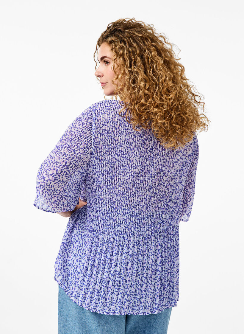 Pleated floral blouse, Small Flower AOP, Model image number 1