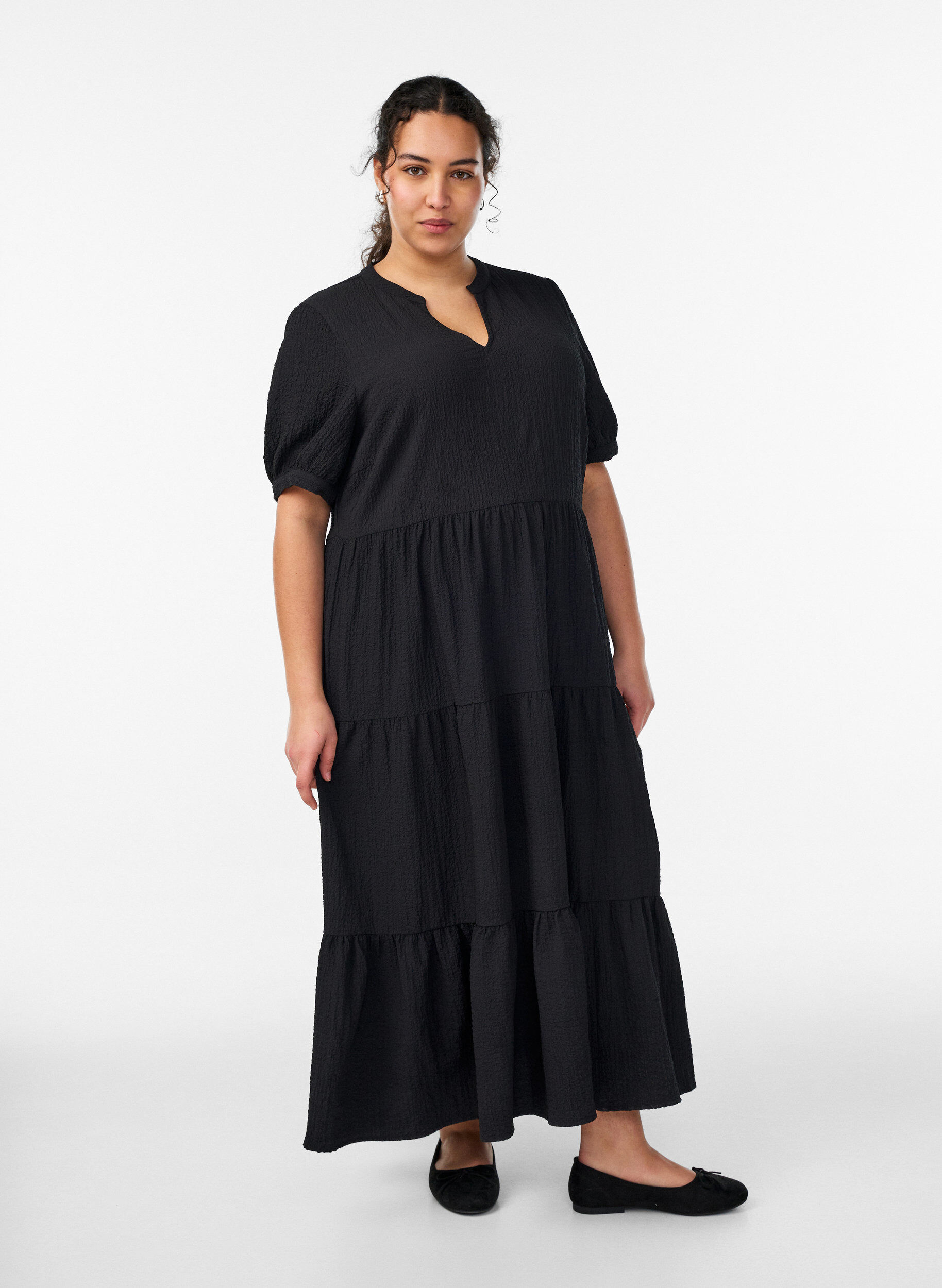 Zizzifashion Ankle-length dress with short sleeves and tiered ruffles, Black, Model image number 0