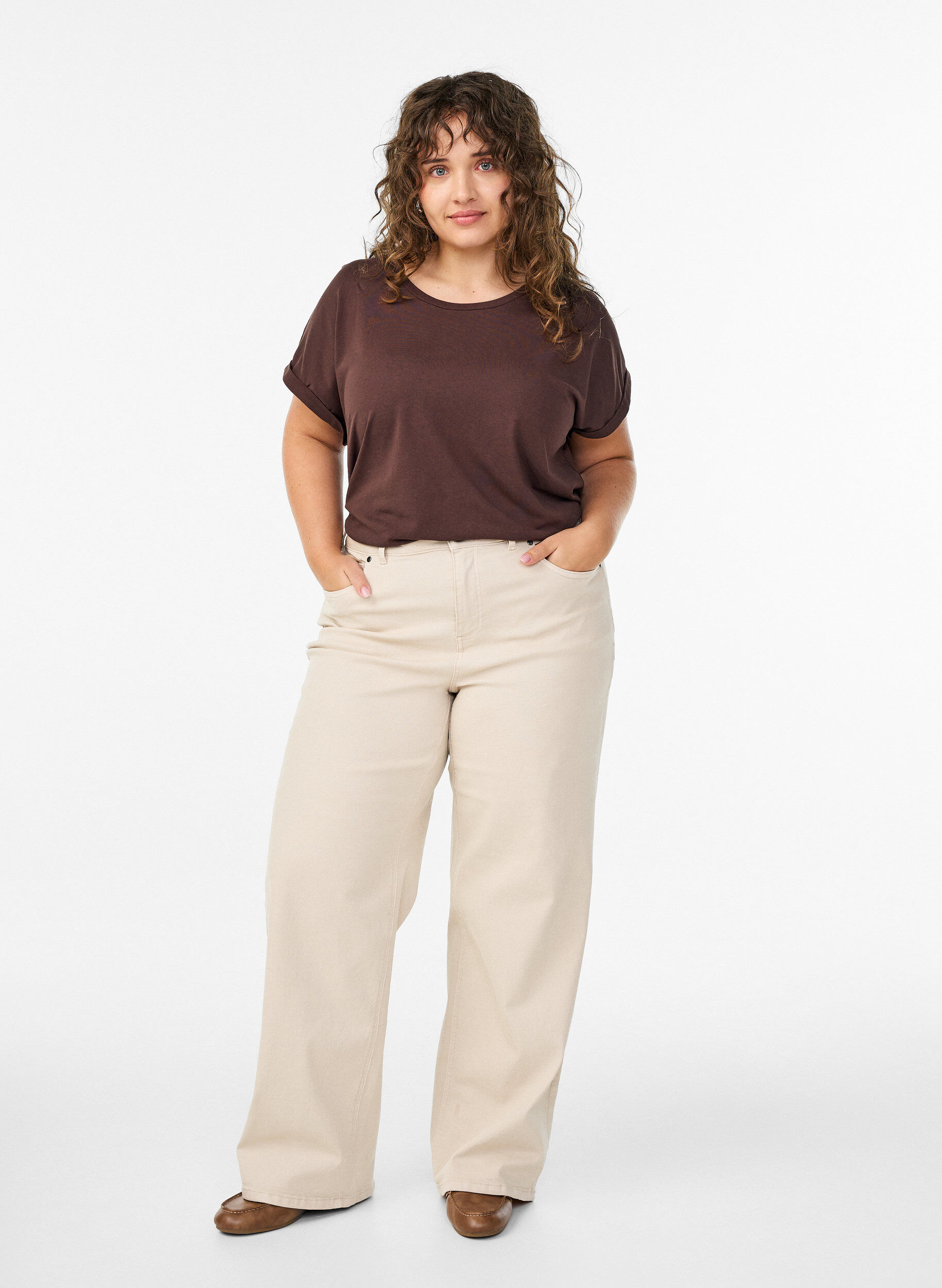 Zizzifashion Short-sleeved t-shirt in a cotton blend, Brown, Model image number 1