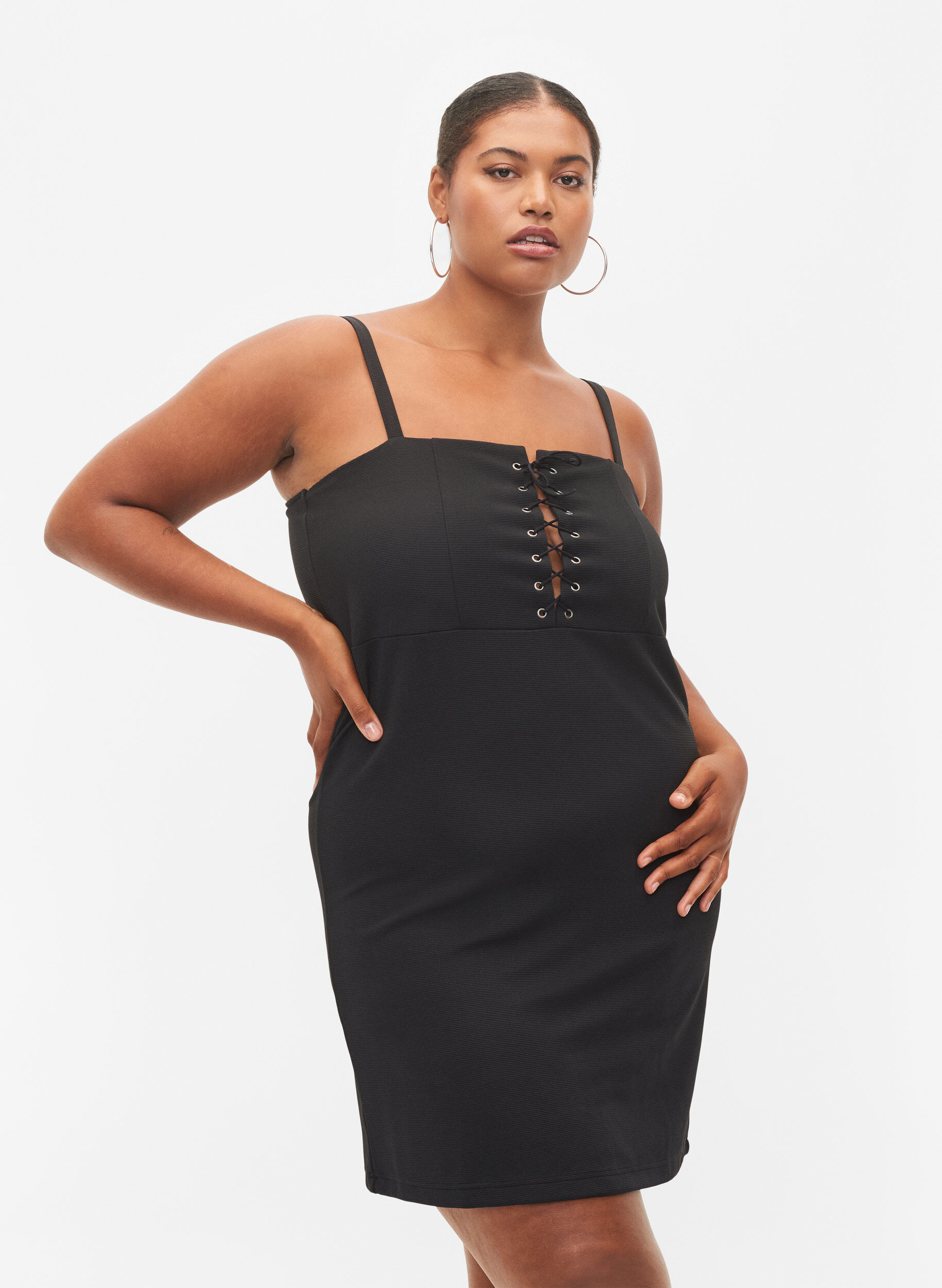 Zizzifashion Form-fitting dress with cord detail, Black, Model image number 0