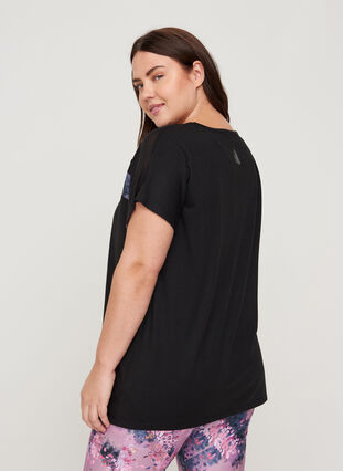 Short-sleeved exercise t-shirt print details, Black, Model image number 1