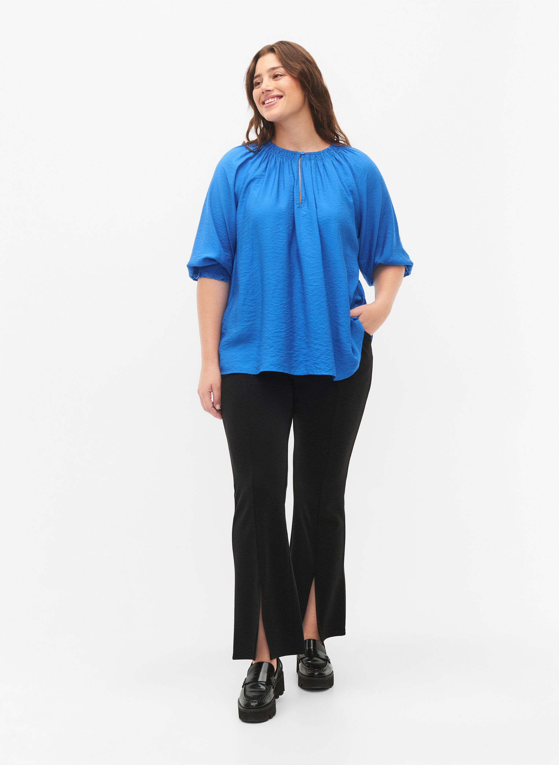 Zizzifashion A-shape viscose blouse with 3/4 sleeves, Strong Blue, Model image number 3