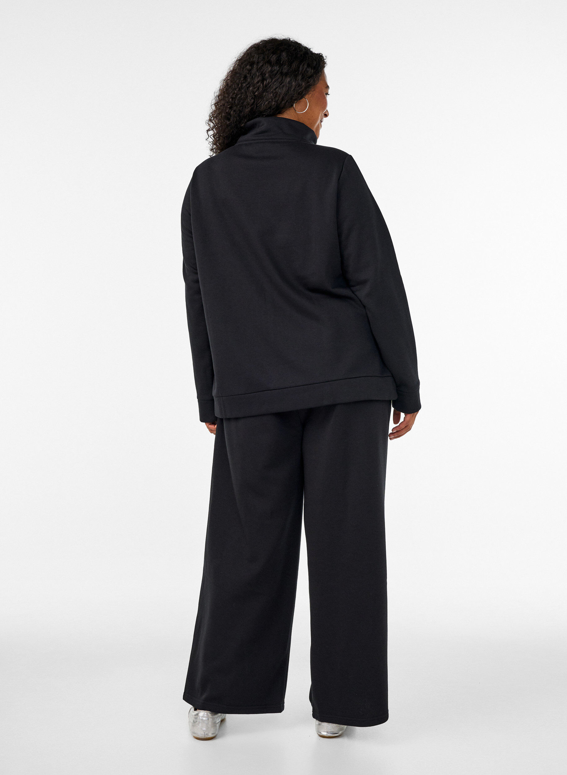 ZizzifashionHigh-waisted sweatpants with wide legs, Black, Model image number 1