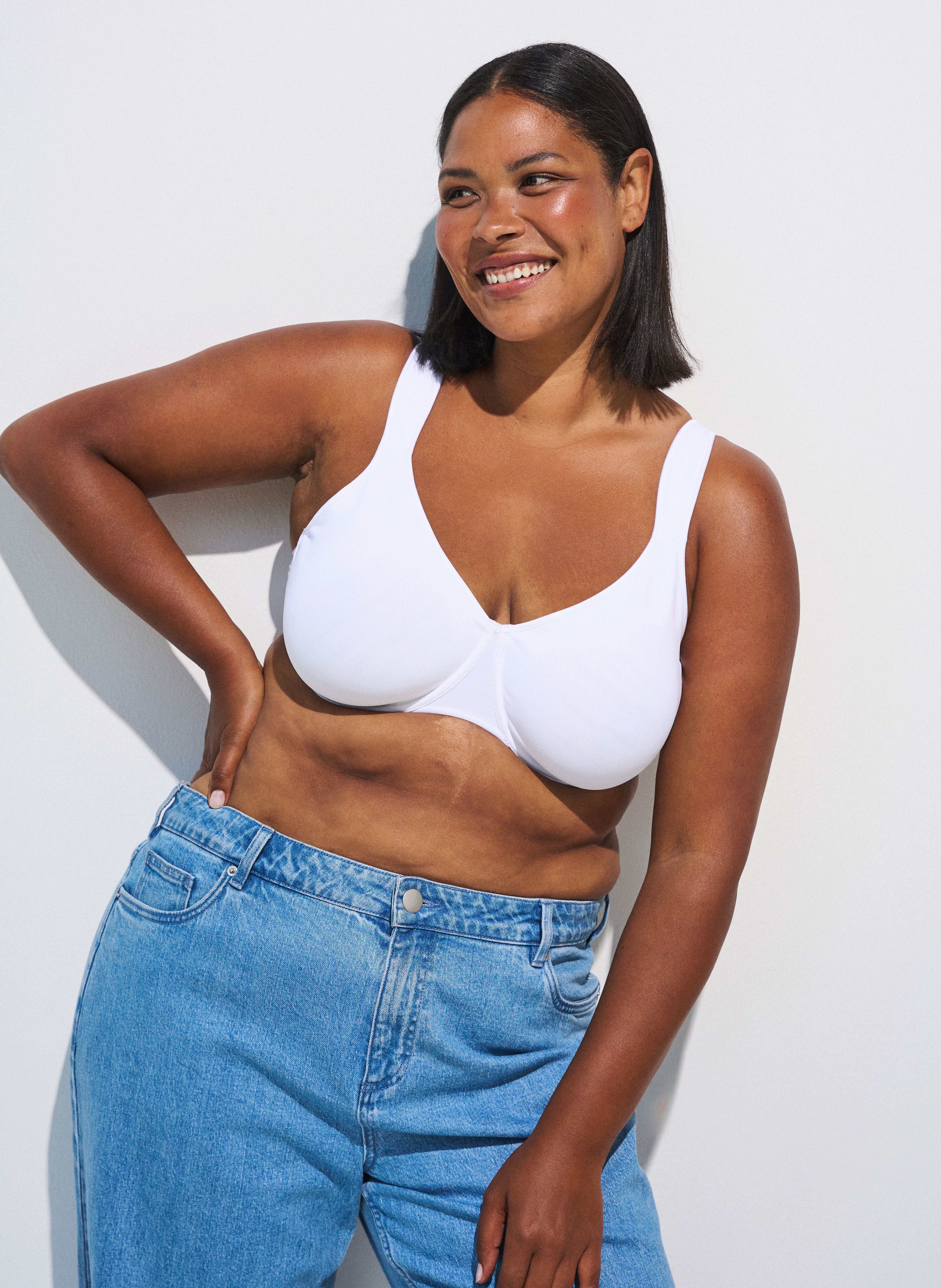 ZizzifashionWhite supportive bra, , Model