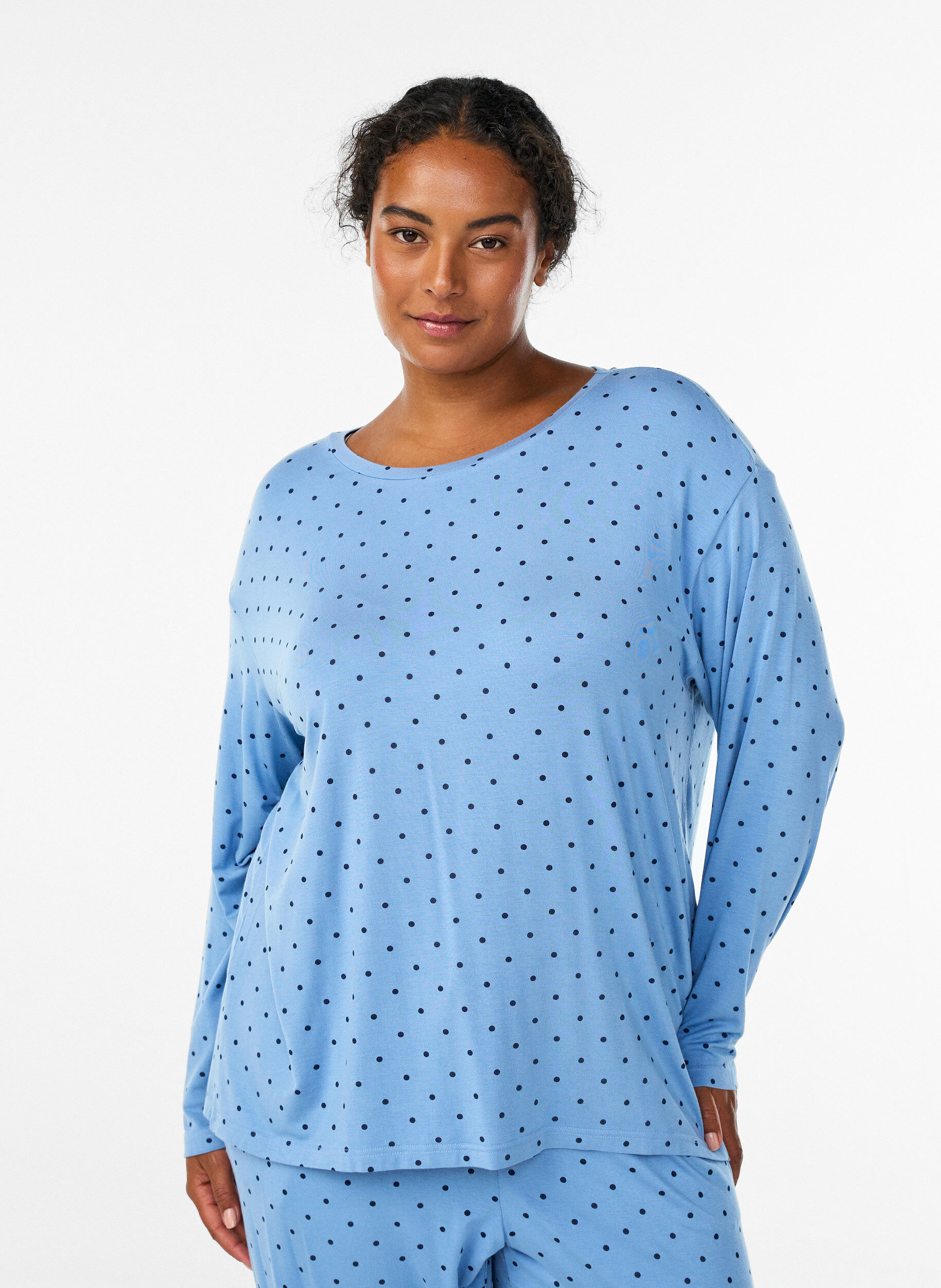 Night blouse in modal with long sleeves, Blue, Model