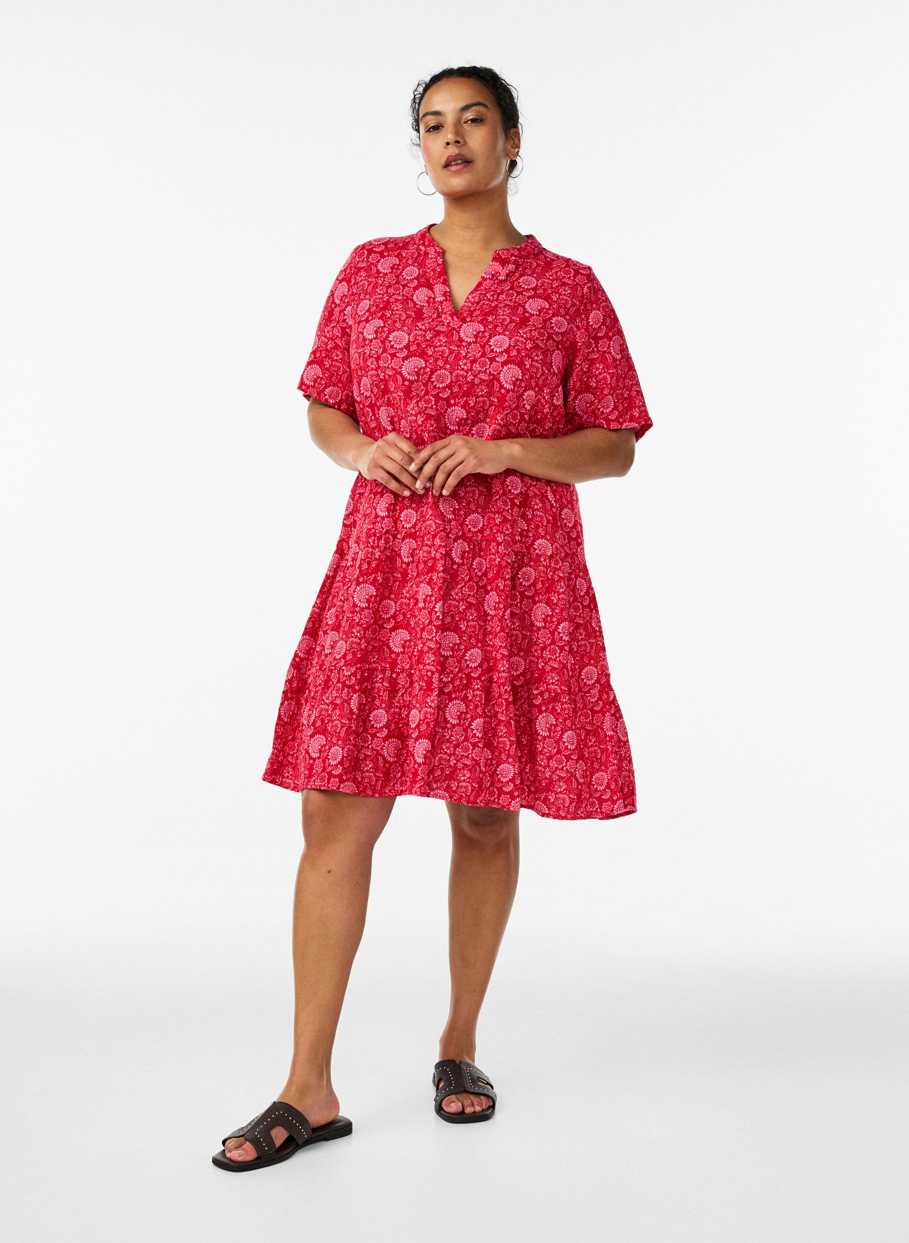Zizzifashion Short A-line dress in cotton muslin, Red, Model image number 1
