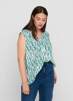 Printed viscose top with buttons, Green Animal Print, Model image number 0