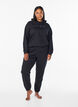 Sweatshirt with hood and print, Black, Model image number 1