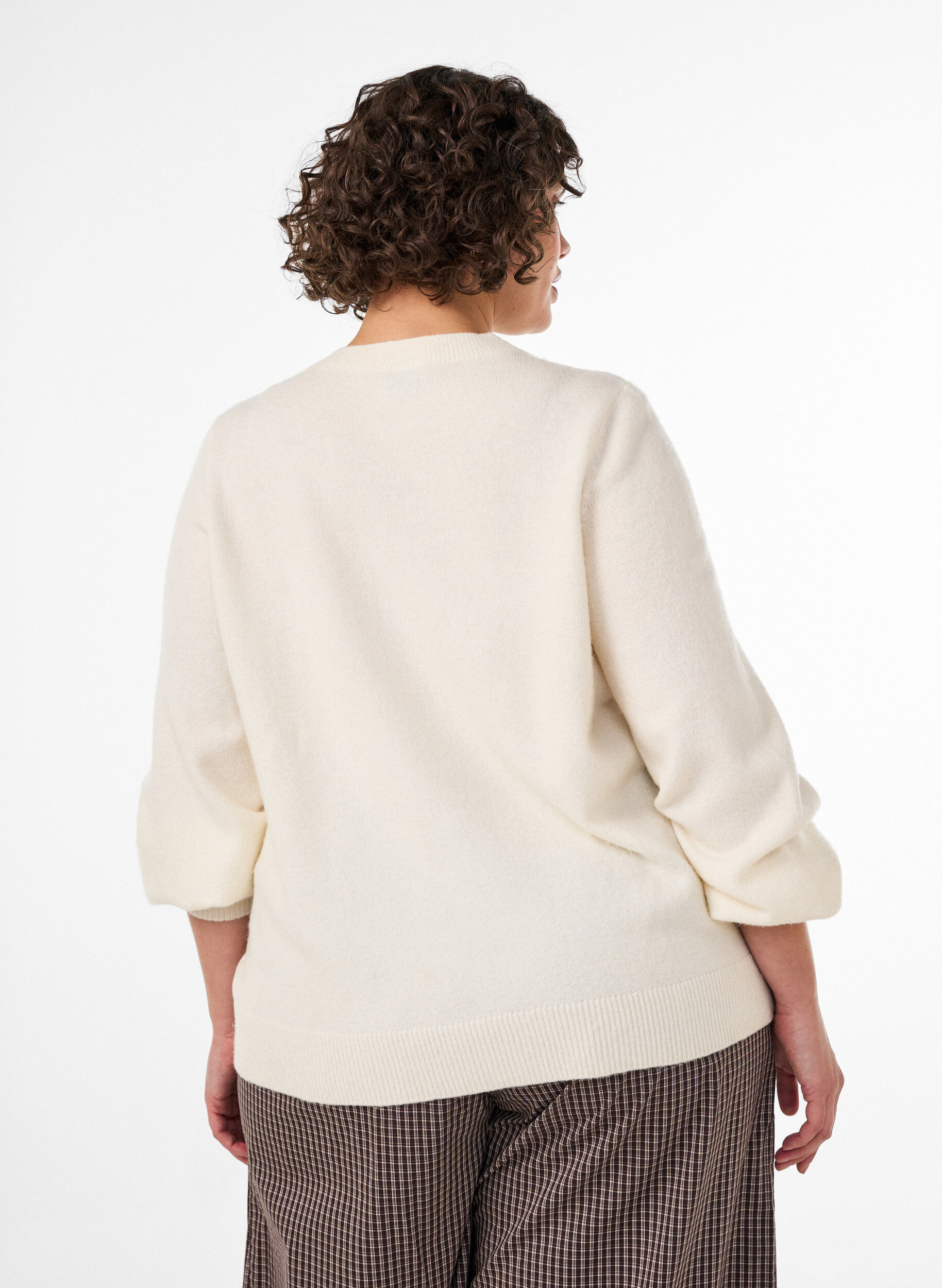 ZizzifashionCardigan in soft knit with gold-coloured buttons, Vanilla, Model image number 2