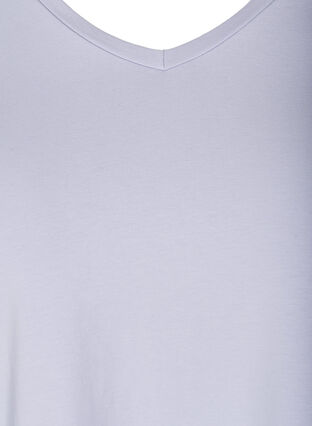 Basic t-shirt with v-neck, Cosmic Sky, Packshot image number 2