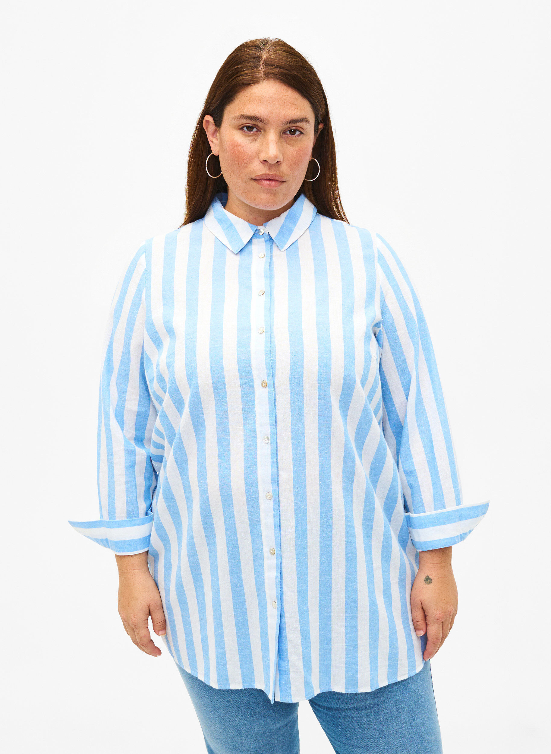Zizzifashion Long shirt in linen and cotton, Blue White Stripe, Model image number 0