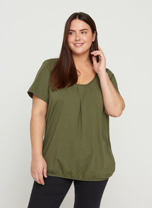 Short-sleeved t-shirt with a round neck and lace trim, Ivy Green, Model image number 0