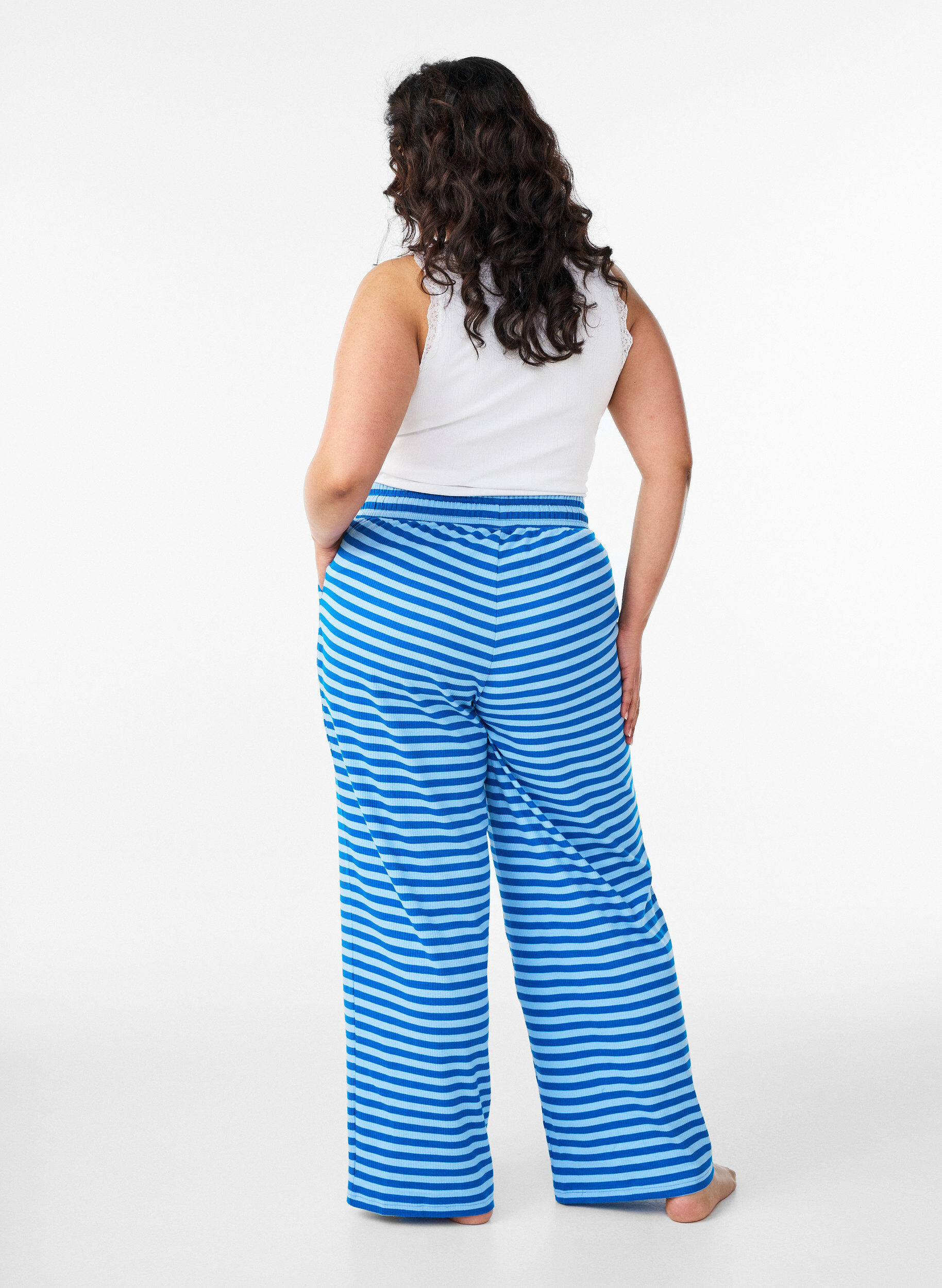 Zizzifashion Striped pyjama bottoms with a high waist and wide legs, Light Blue, Model image number 1