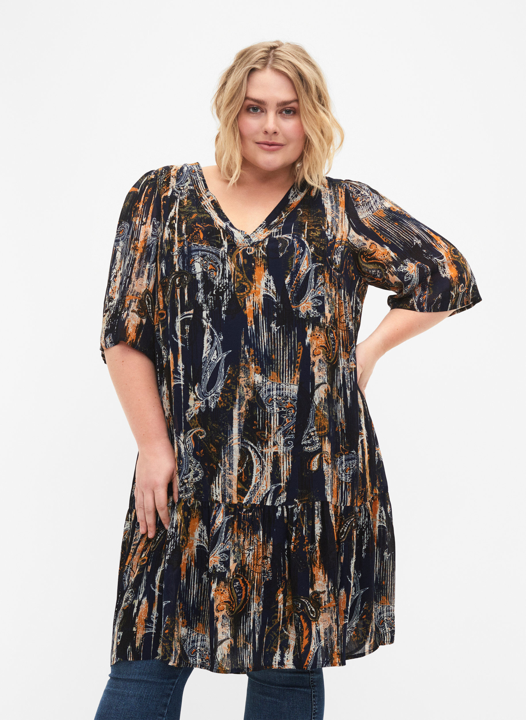 Zizzifashion Paisley print dress in viscose, Navy Blazer AOP, Model image number 0