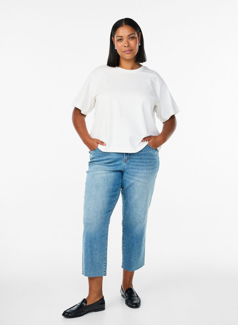 7/8 jeans with raw hems and high waist, Light Blue, Model image number 0