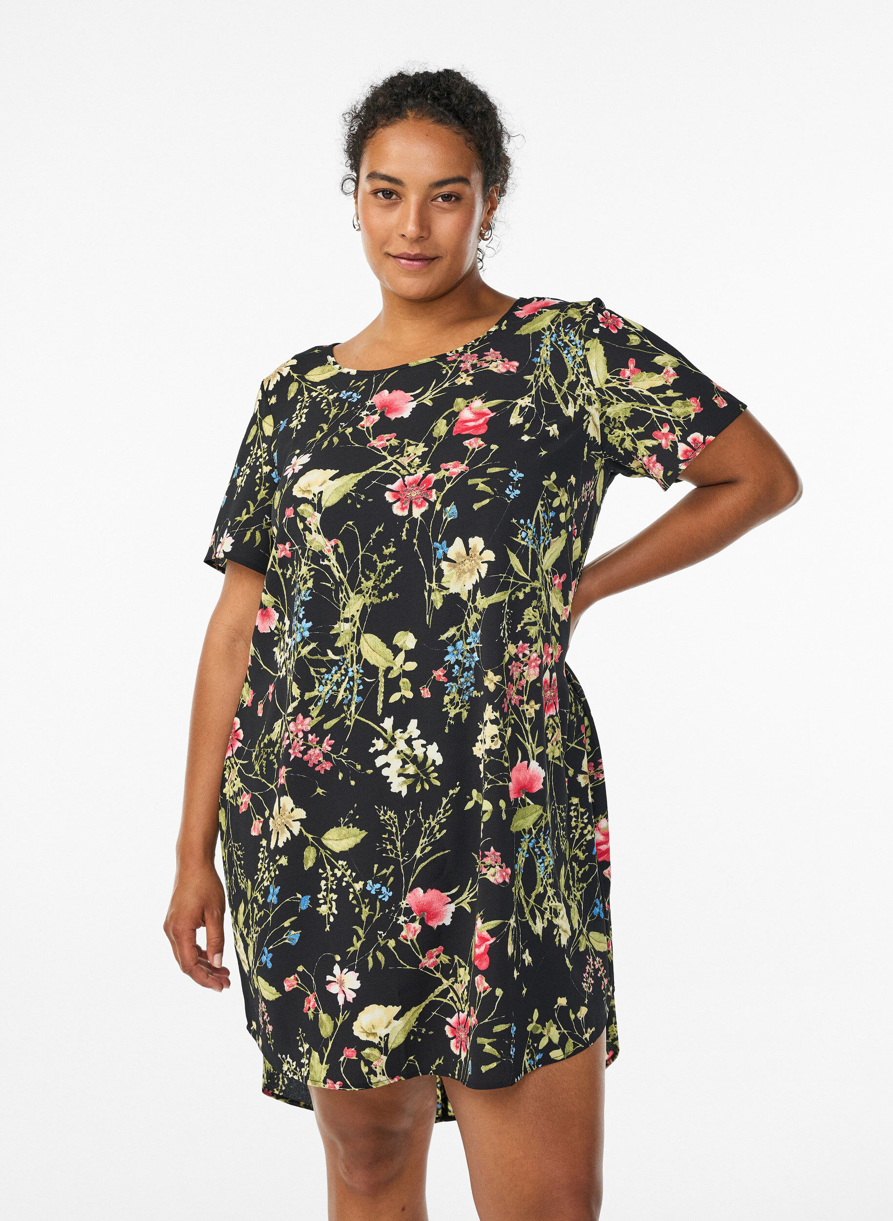Dress with print and short sleeves, Black, Model