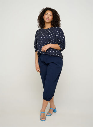 Dotted t-shirt with puff sleeves, NS w. White Dots, Model image number 2