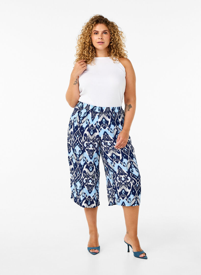 Viscose culotte trousers with print, Blue Ethnic AOP, Model image number 0