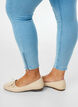 Cropped Amy jeans with zipper detail, Light Blue, Model image number 2