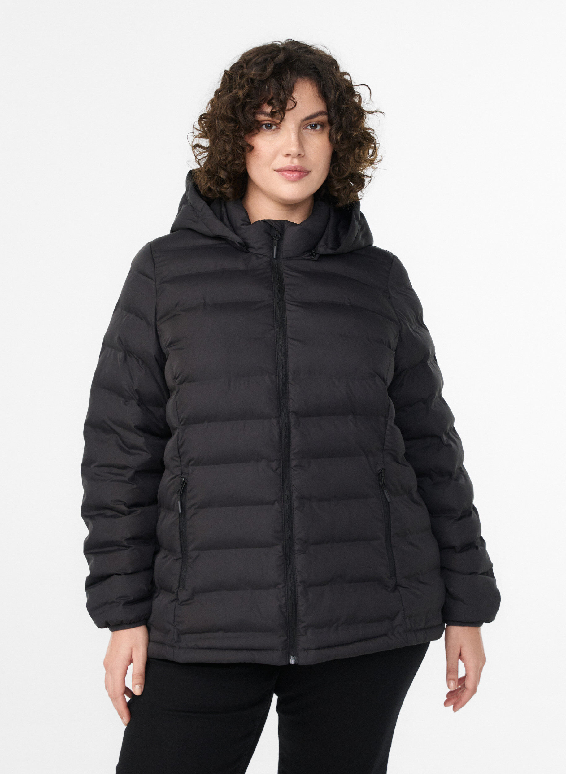 Water-repellent lightweight jacket with hood, Black, Model