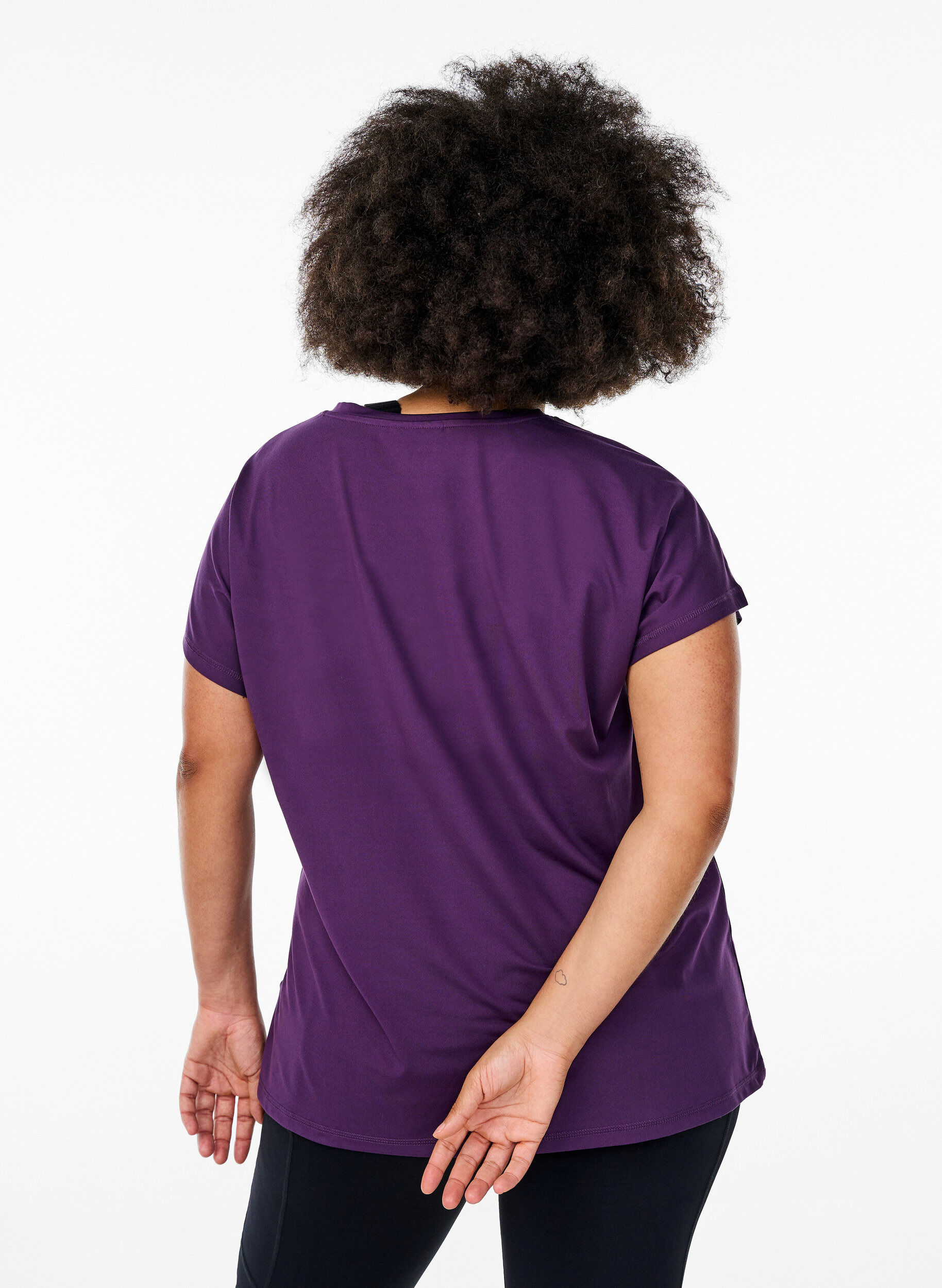 Zizzifashion Solid-coloured training T-shirt, Purple, Model image number 2