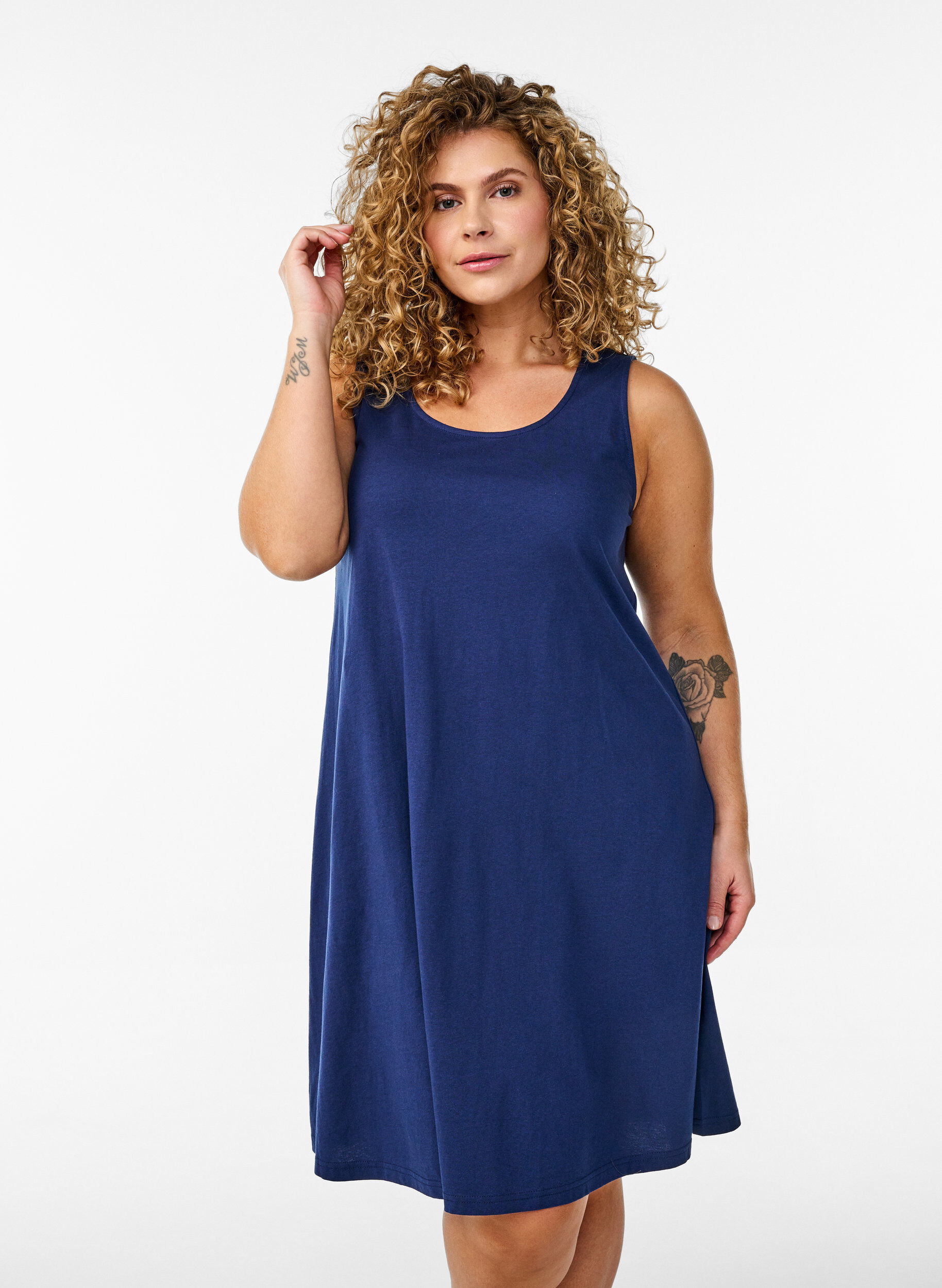 Sleeveless A-line dress, Blue, Model