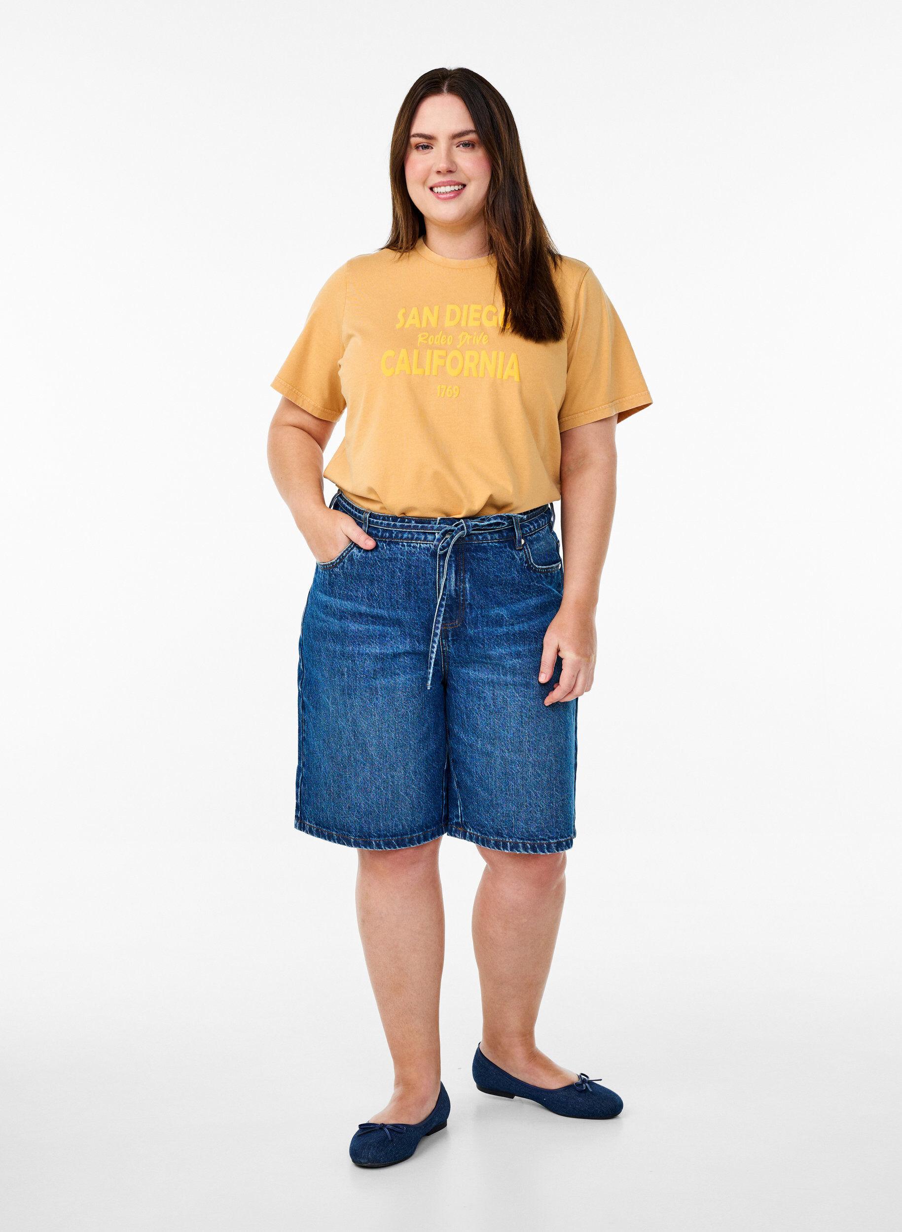 Zizzifashion T-shirt in organic cotton with a cool print, Yellow, Model image number 1