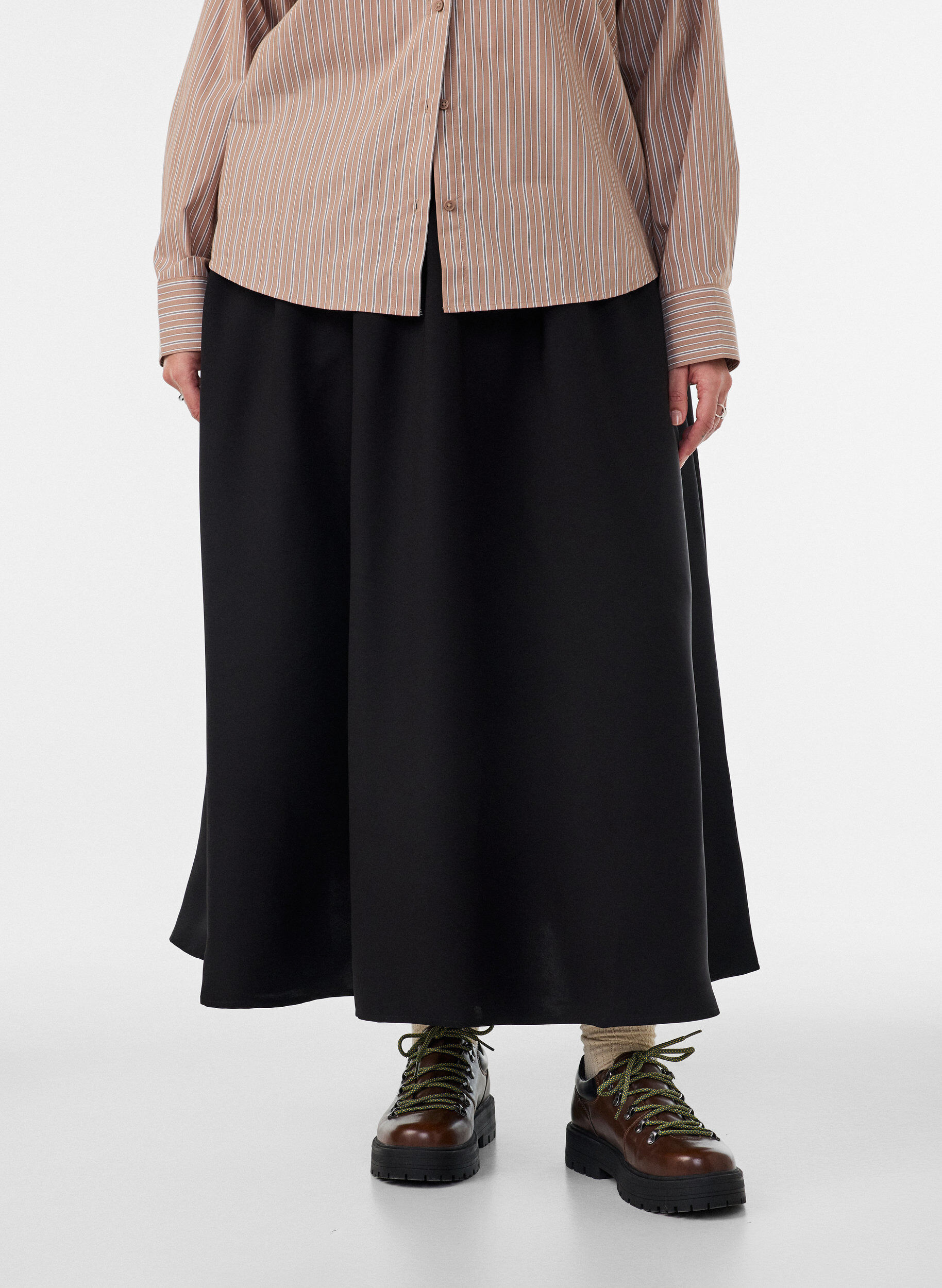 ZizzifashionA-line maxi skirt with pockets, Black, Model image number 1