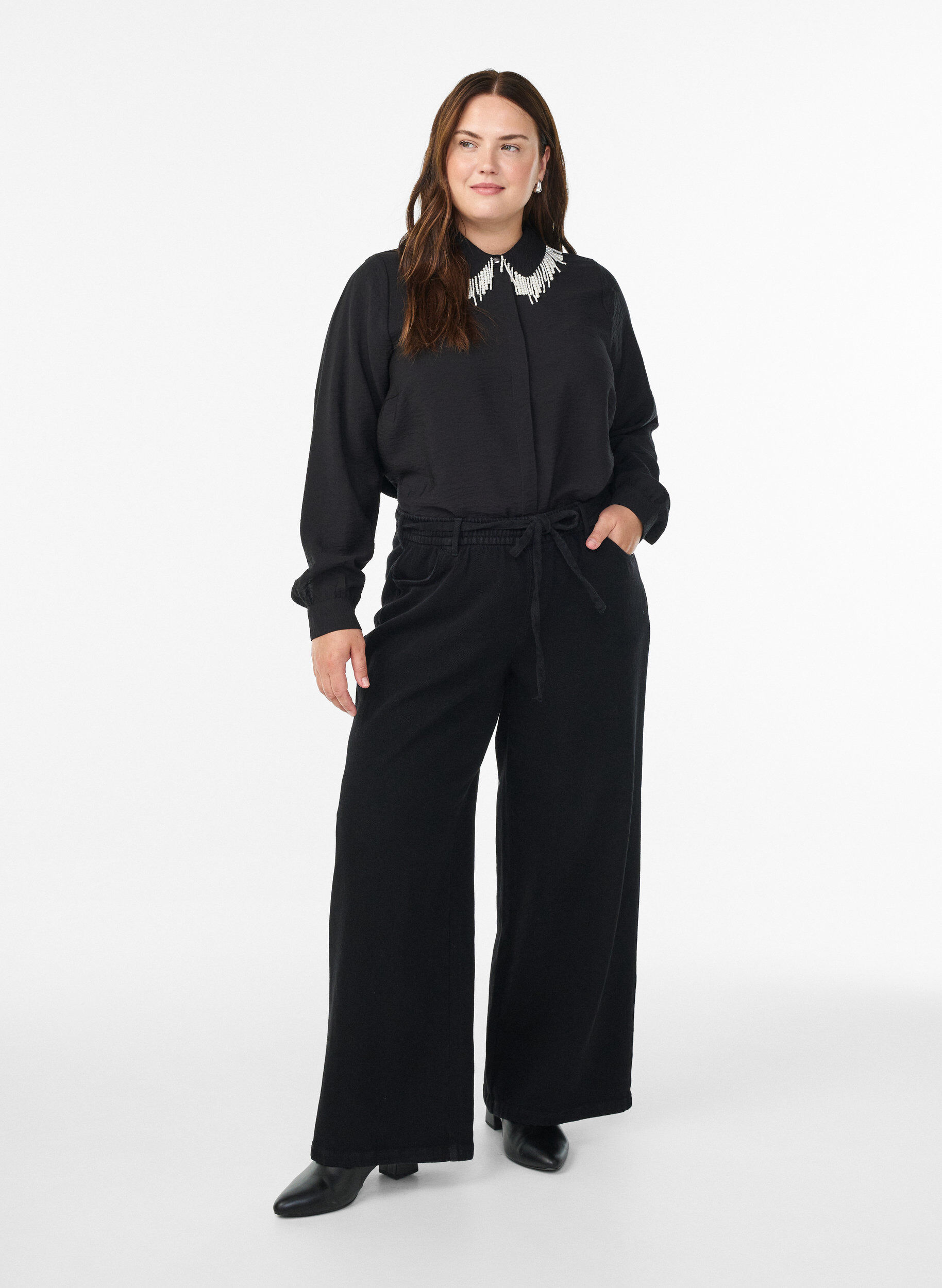 Zizzifashion Viscose shirt with pearl fringes on the collar, Black, Model image number 1