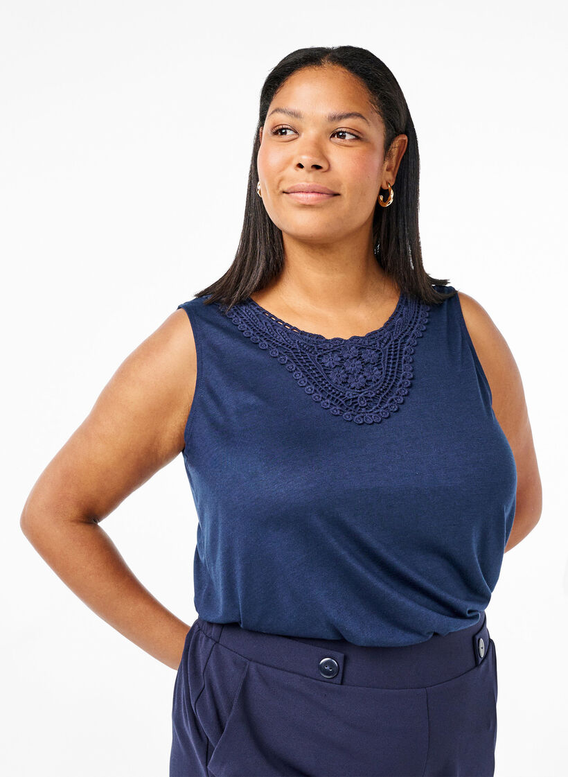 Sleeveless top with lace, Navy Blazer, Model image number 0