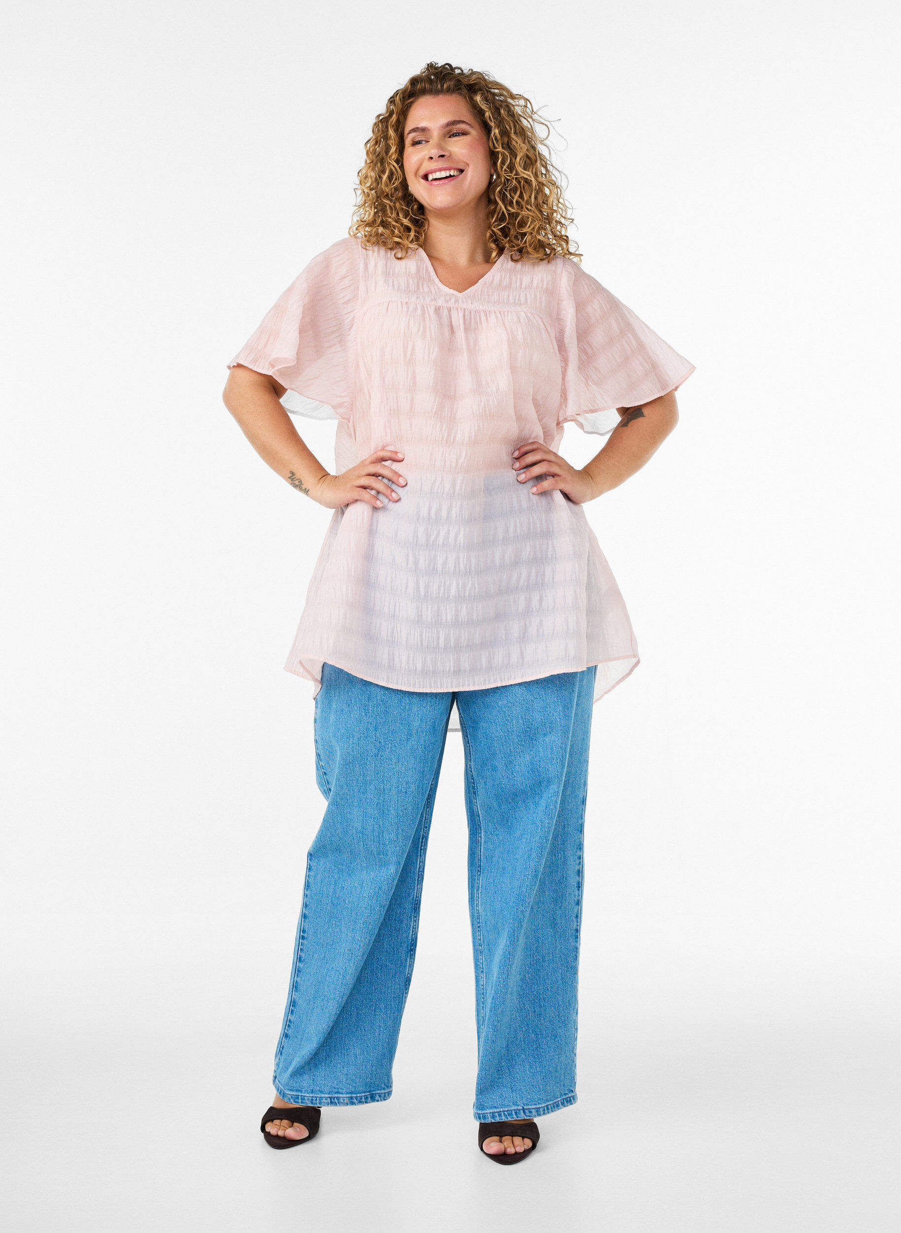 Zizzifashion Tunic in lyocell with flutter sleeves, Rose, Model image number 1