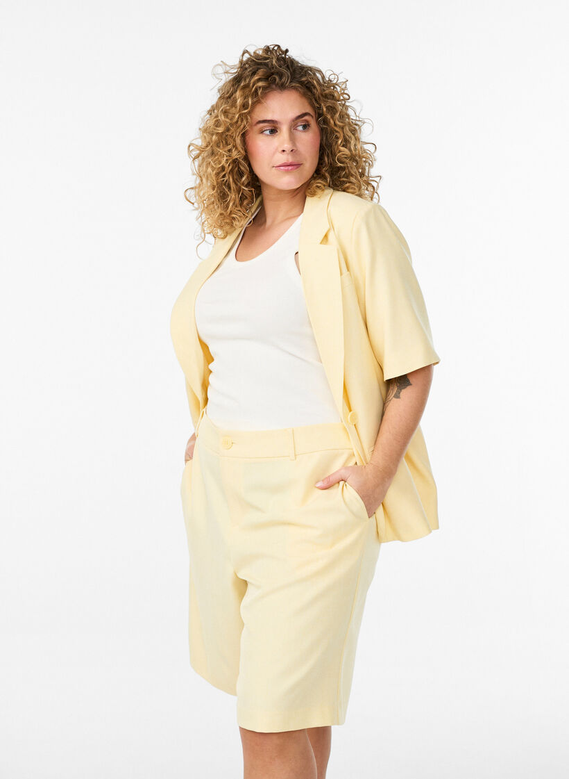 Loose high-waisted Bermuda shorts, Yellow, Model image number 0