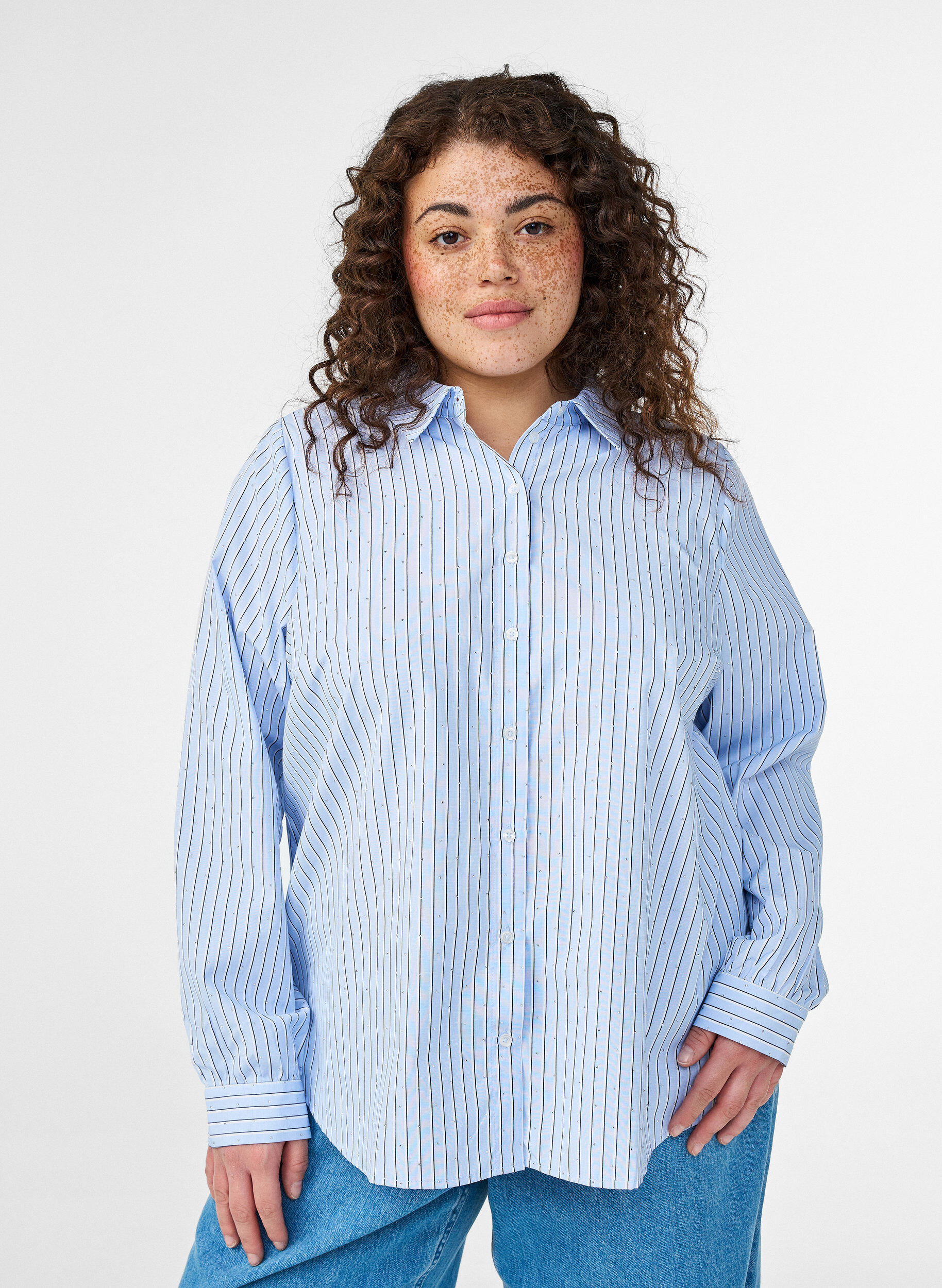 Striped shirt with studs, Light Blue, Model