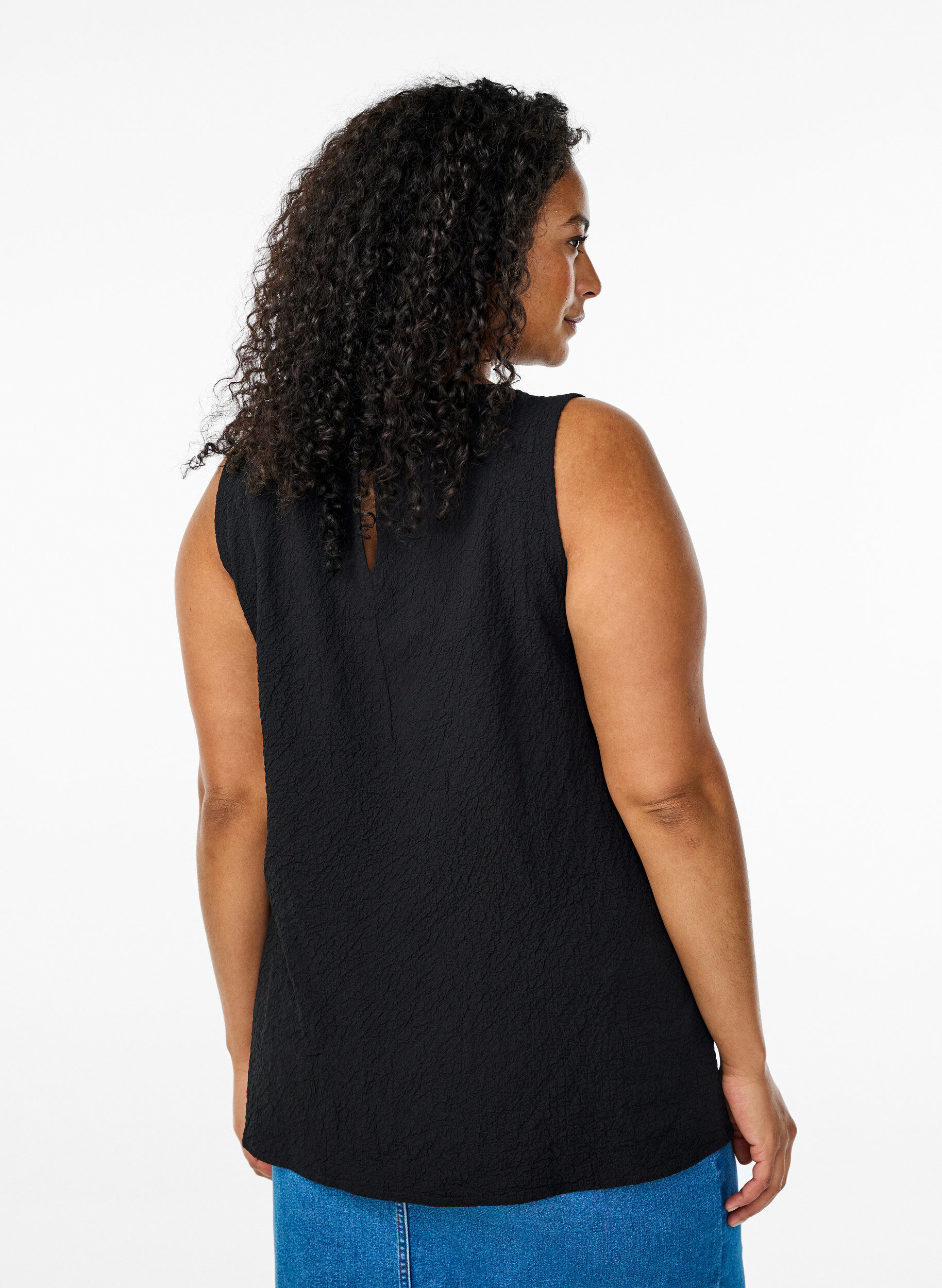 Zizzifashion Sleeveless top with texture, Black, Model image number 2