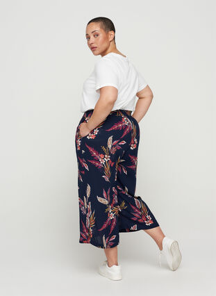 Loose culotte trousers in viscose, Indian Summer Flower, Model image number 1