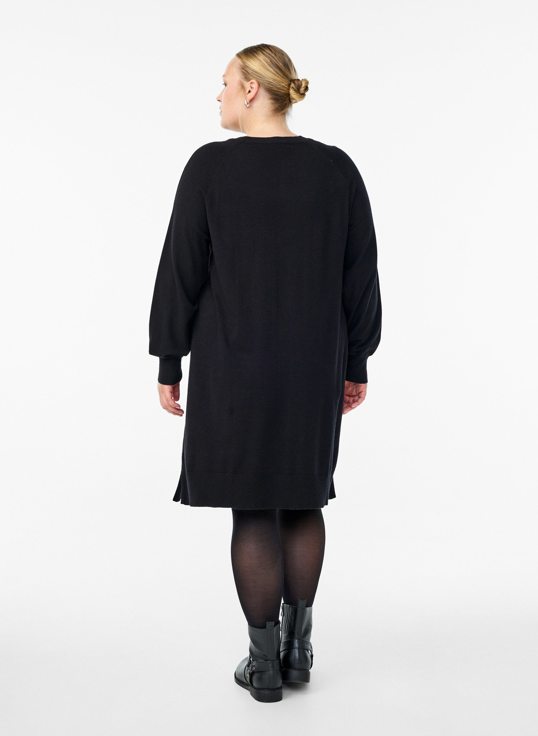 ZizzifashionShort knitted dress with raglan sleeves and a centre seam, Black, Model image number 2
