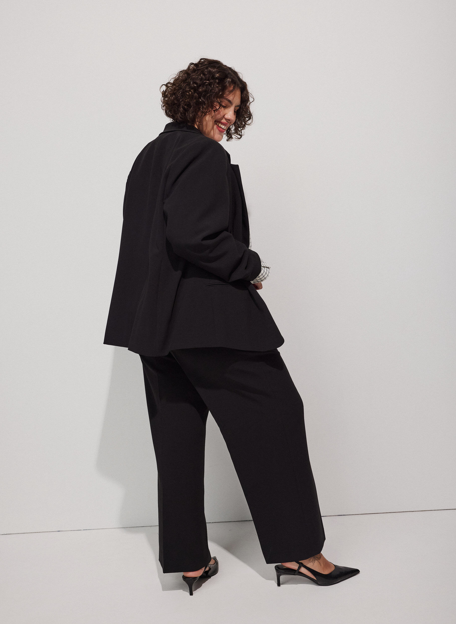ZizzifashionClassic blazer with a single button closure, Black, Model image number 2