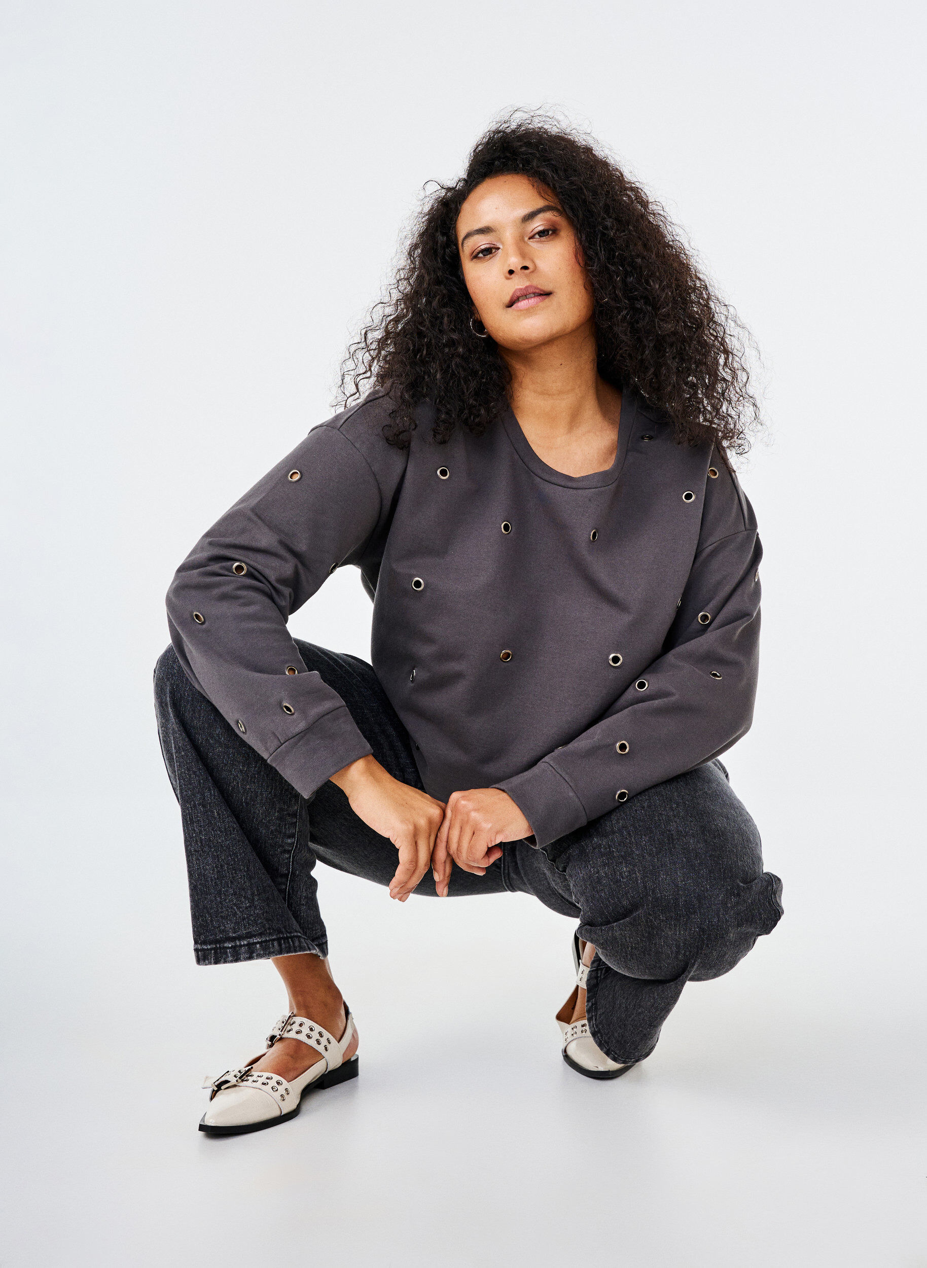 Zizzifashion Sweatshirt with eyelets, Dark Grey, Image image number 0