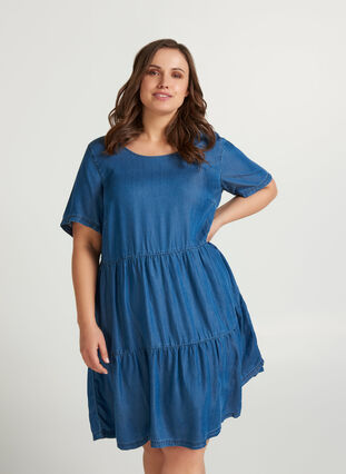 Short-sleeved, pleated denim dress, Medium Blue, Model image number 0