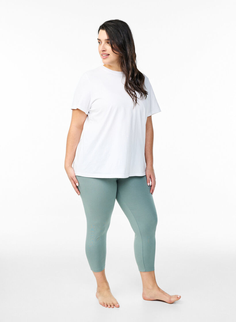 Basic 3/4-length viscose leggings, Green, Model image number 1