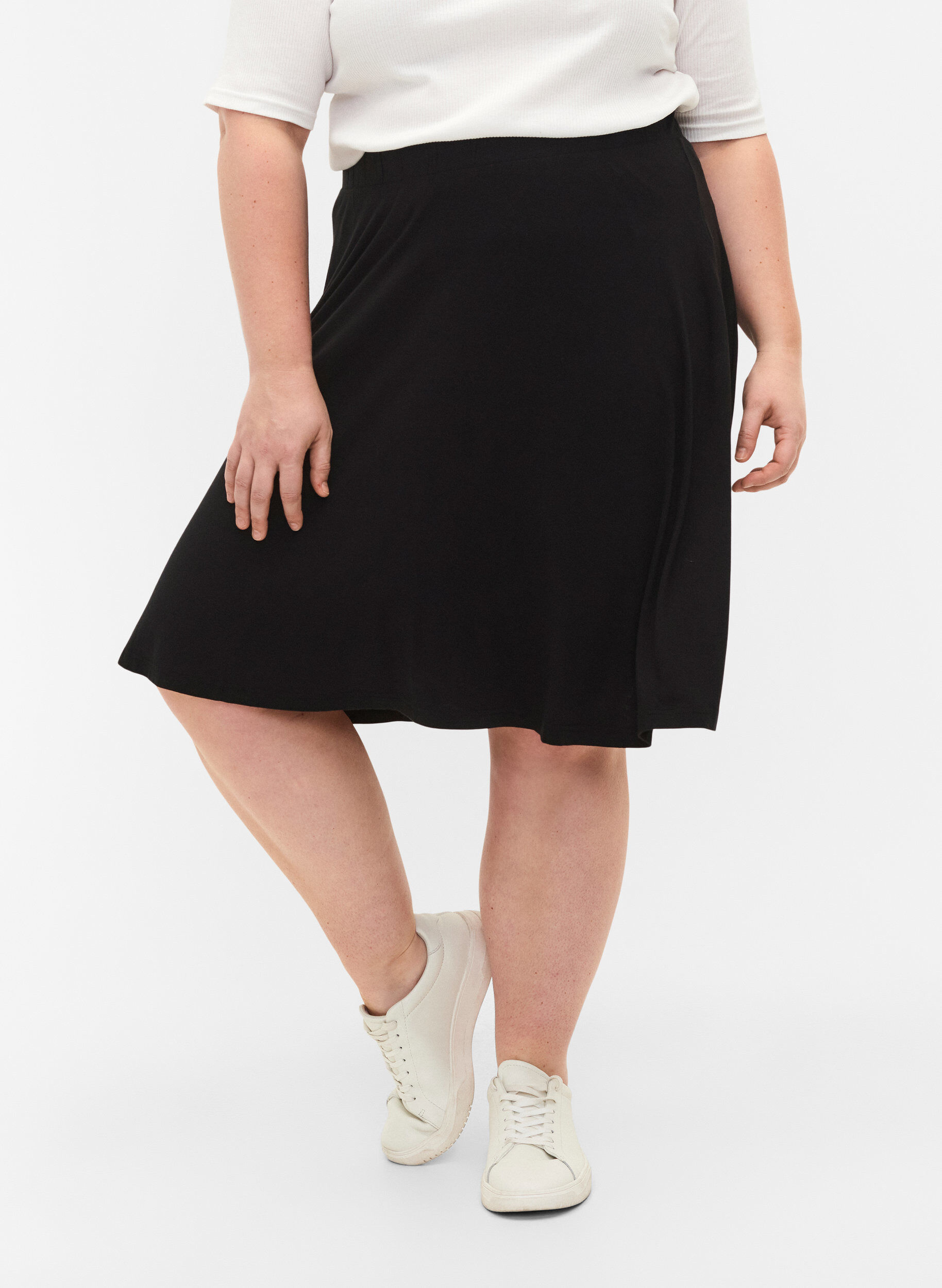 Zizzifashion Loose viscose skirt, Black, Model image number 3