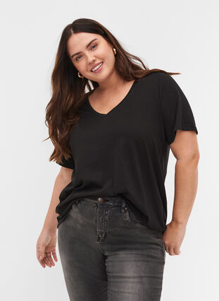 Organic cotton T-shirt with V-neckline, Black, Model image number 0