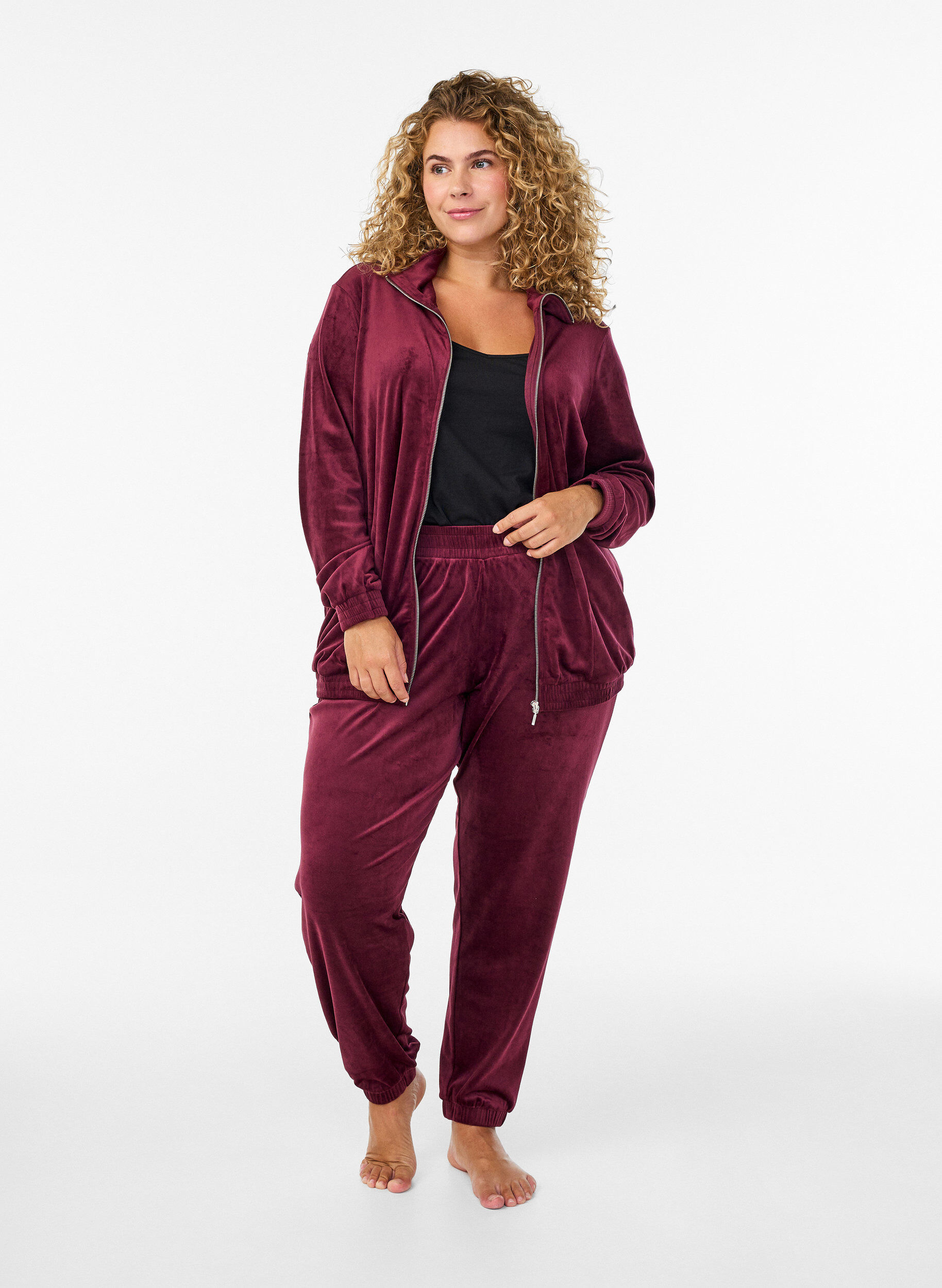 Zizzifashion Velour cardigan with zipper and high collar, Dark Bordeaux, Model image number 1